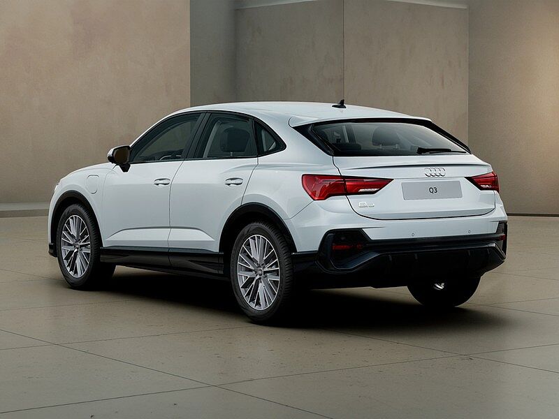 Audi Q3 Sportback 45 TFSI e S tronic Business Plus
