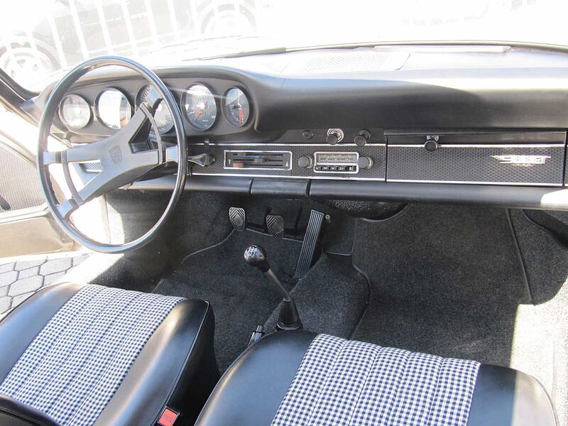 Porsche 911 Karmann 2.0 T coupe