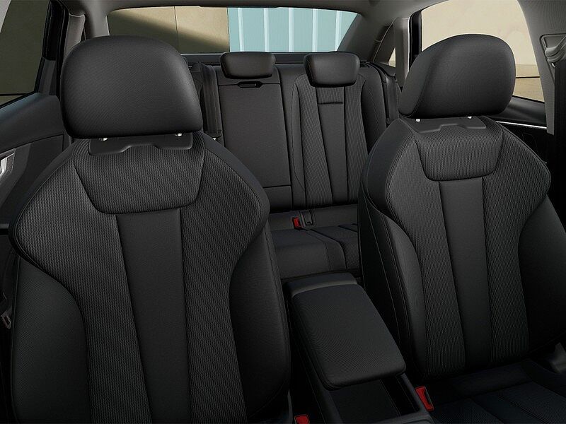 Audi A4 35 TDI S tronic S line edition