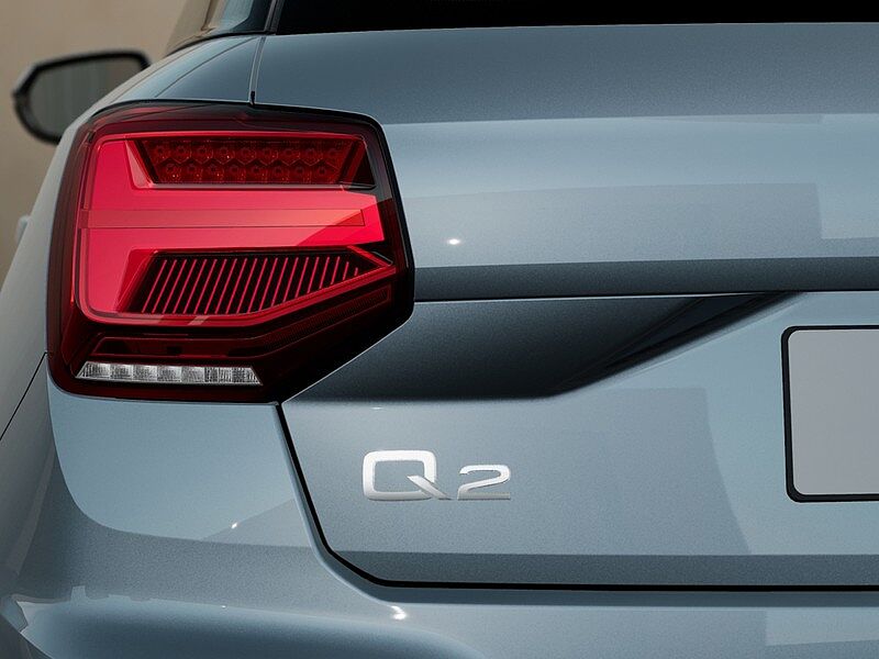 Audi Q2 35 TDI S tronic Business Advanced