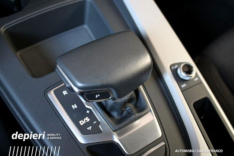 Audi A4 Avant 35 TDI S tronic S line edition MHEV