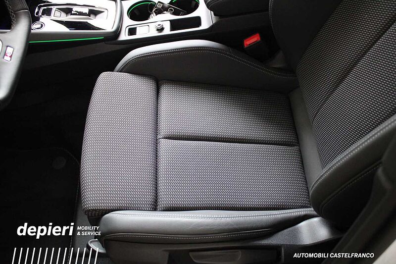 Audi A3 allstreet 35 TFSI S tronic Identity Contrast MHEV
