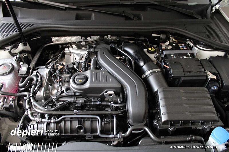 Audi A3 allstreet 35 TFSI S tronic Identity Contrast MHEV