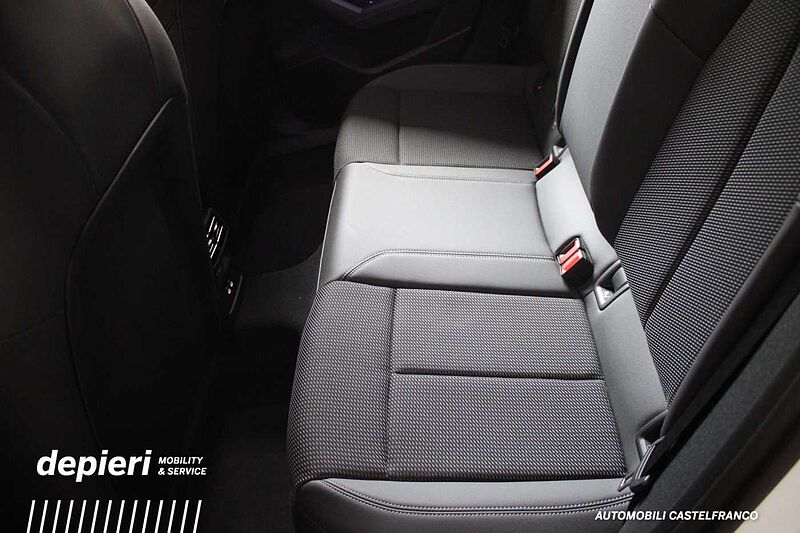 Audi A3 allstreet 35 TFSI S tronic Identity Contrast MHEV