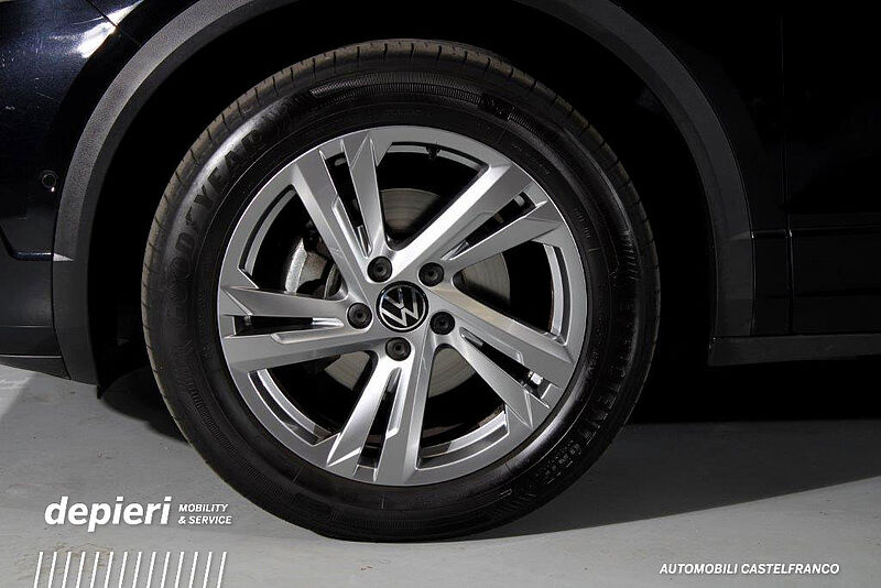 Volkswagen T-Roc 1.5 TSI ACT DSG R-Line