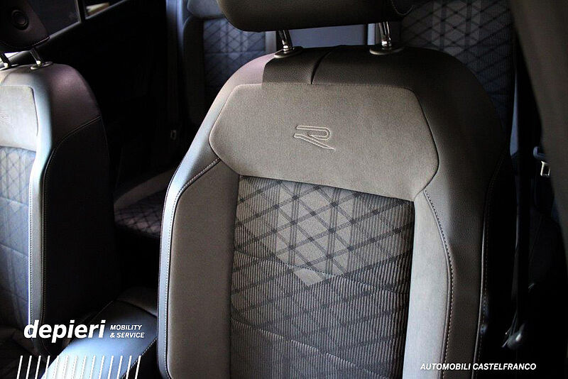 Volkswagen T-Roc 1.5 TSI ACT DSG R-Line