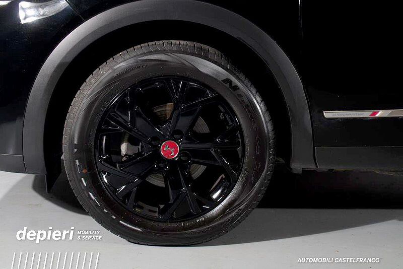 DS DS 3 Crossback PureTech 100 Performance Line -Ok Neop