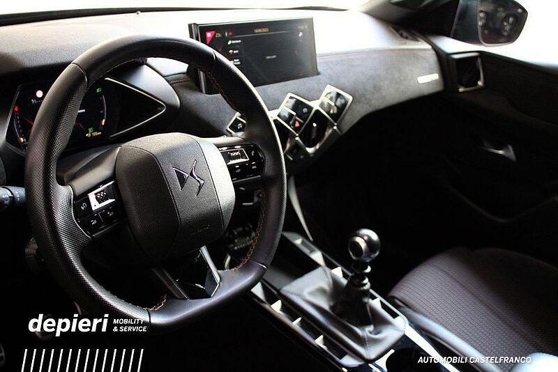 DS DS 3 Crossback PureTech 100 Performance Line -Ok Neop