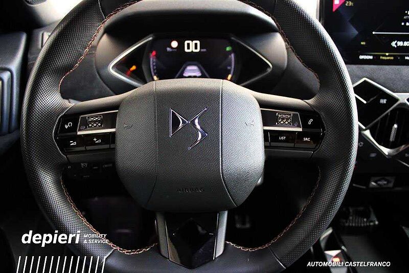 DS DS 3 Crossback PureTech 100 Performance Line -Ok Neop