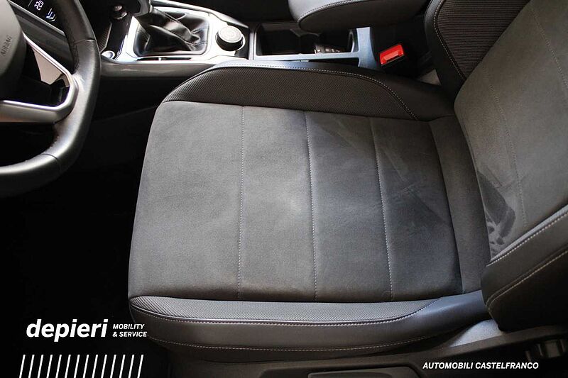 Volkswagen T-Roc 2.0 TDI DSG 4MOTION Style Facelift