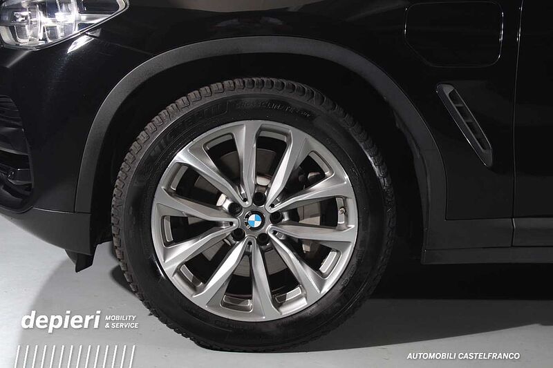 BMW X3 xDrive30e Business Advantage -PHEV