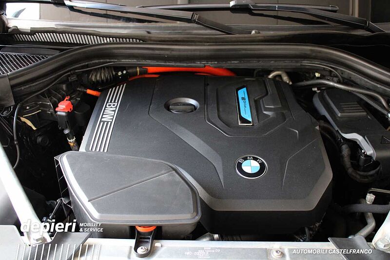 BMW X3 xDrive30e Business Advantage -PHEV