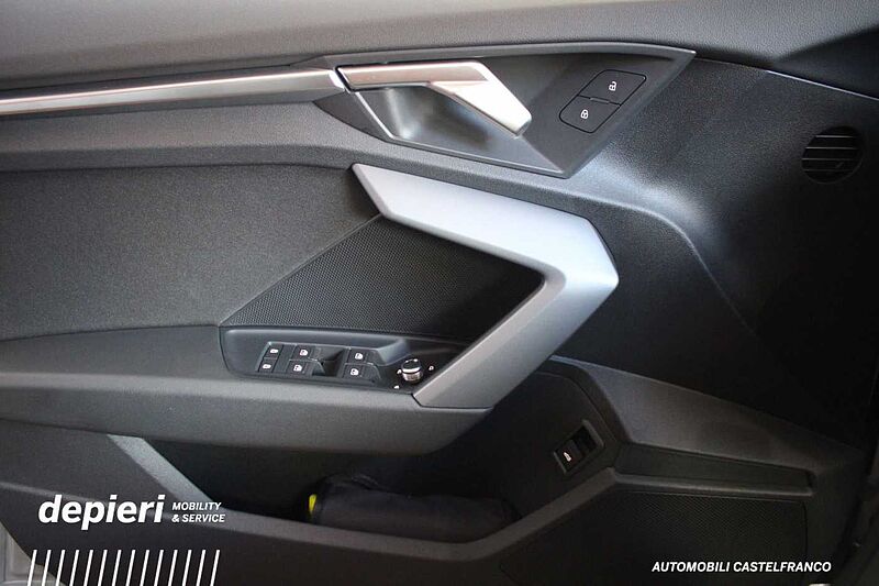 Audi A3 allstreet 35 TFSI S tronic Business MHEV