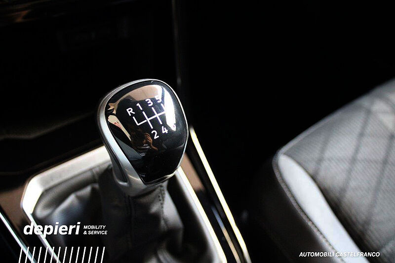 Volkswagen T-Roc 1.5 TSI R-Line