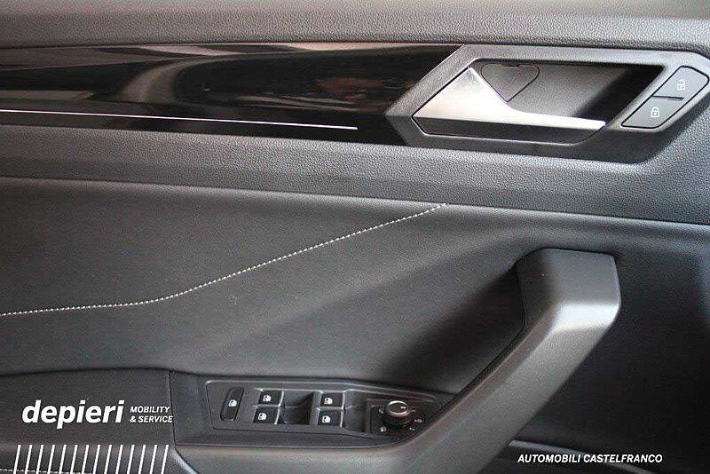 Volkswagen T-Roc 1.5 TSI R-Line