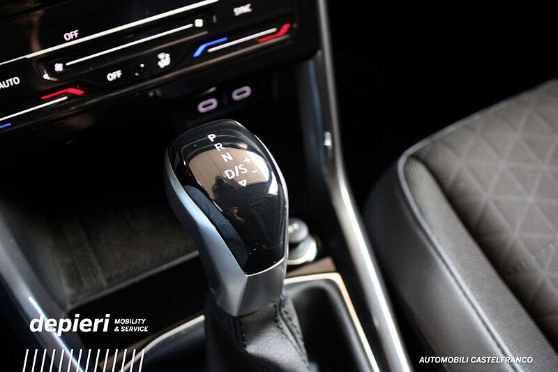 Volkswagen T-Cross 1.0 TSI DSG Advanced -Ok Neop