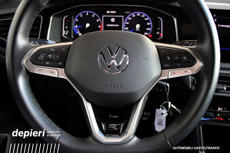 Volkswagen Taigo 1.0 TSI 110 CV DSG R-Line -Ok Neop