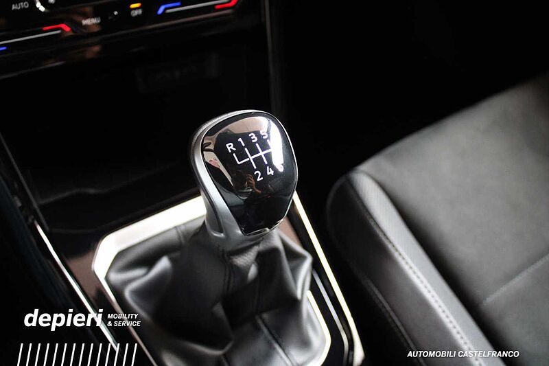 Volkswagen T-Roc 1.0 TSI Style Black -Ok Neop