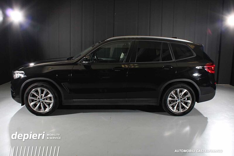 BMW X3 xDrive30e Business Advantage -PHEV