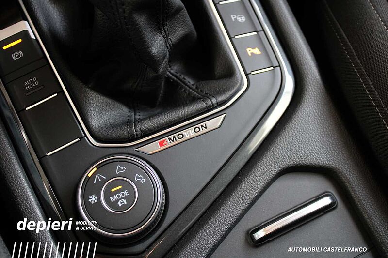 Volkswagen Tiguan 2.0 TDI SCR DSG 4MOTION Elegance