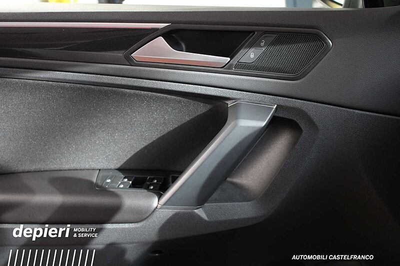 Volkswagen Tiguan 2.0 TDI SCR DSG 4MOTION Elegance