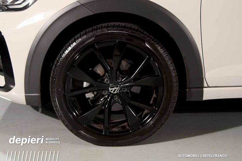 Volkswagen Taigo 1.0 TSI DSG R-Line -Ok Neop