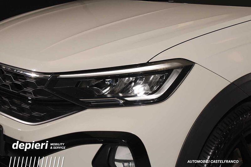 Volkswagen Taigo 1.0 TSI DSG R-Line -Ok Neop