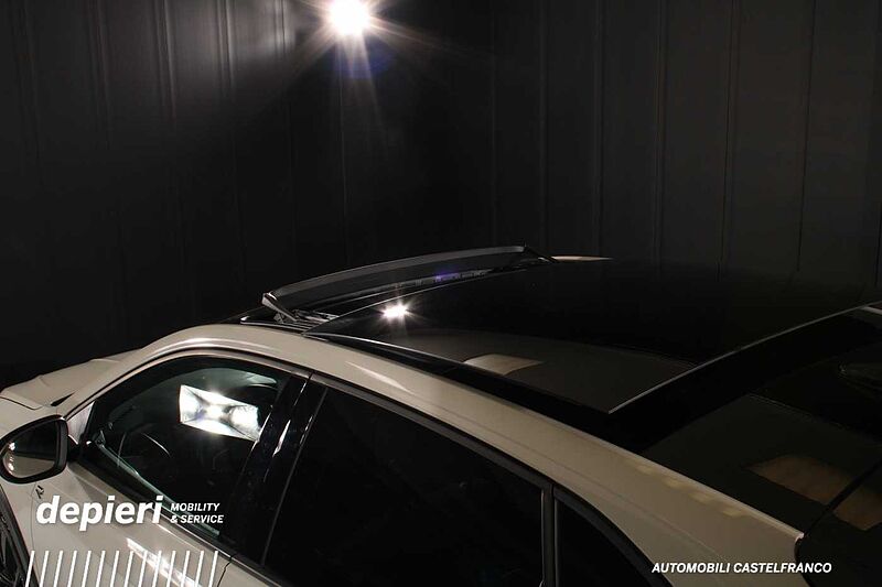 Volkswagen Taigo 1.0 TSI DSG R-Line -Ok Neop