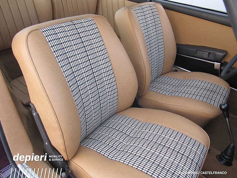 Porsche 911 2.4 T TARGA -tappo olio esterno *restaurata-matching