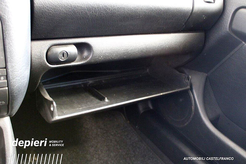 Volkswagen Golf GTI 3 serie 2.0 16V Edition 5p -1hand