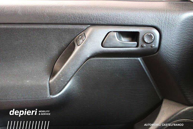 Volkswagen Golf GTI 3 serie 2.0 16V Edition 5p -1hand