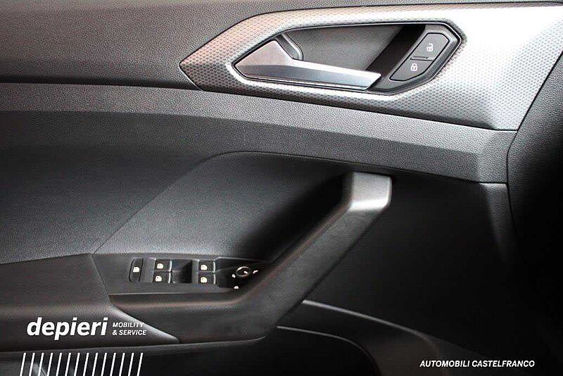 Volkswagen T-Cross 1.0 TSI Active - Ok Neop